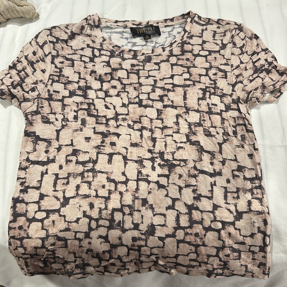 t shirt